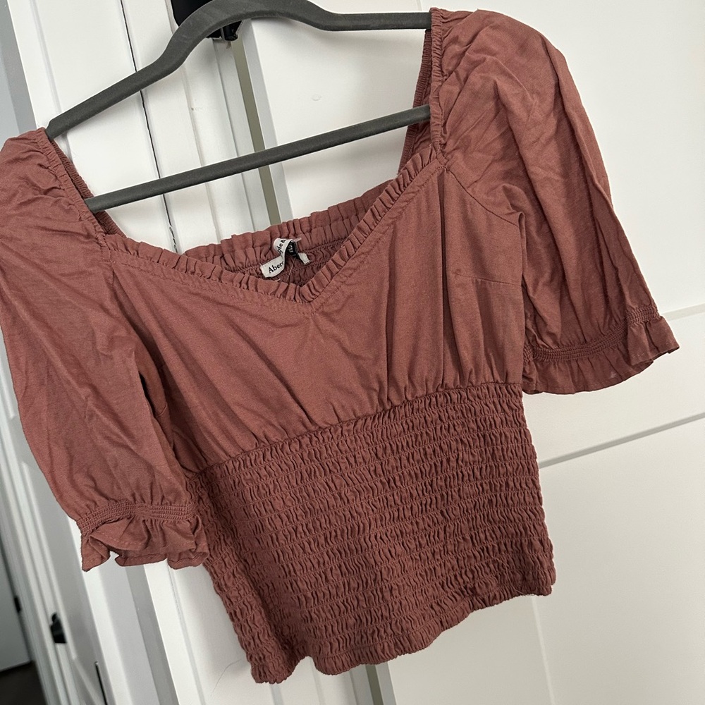 Abercrombie top